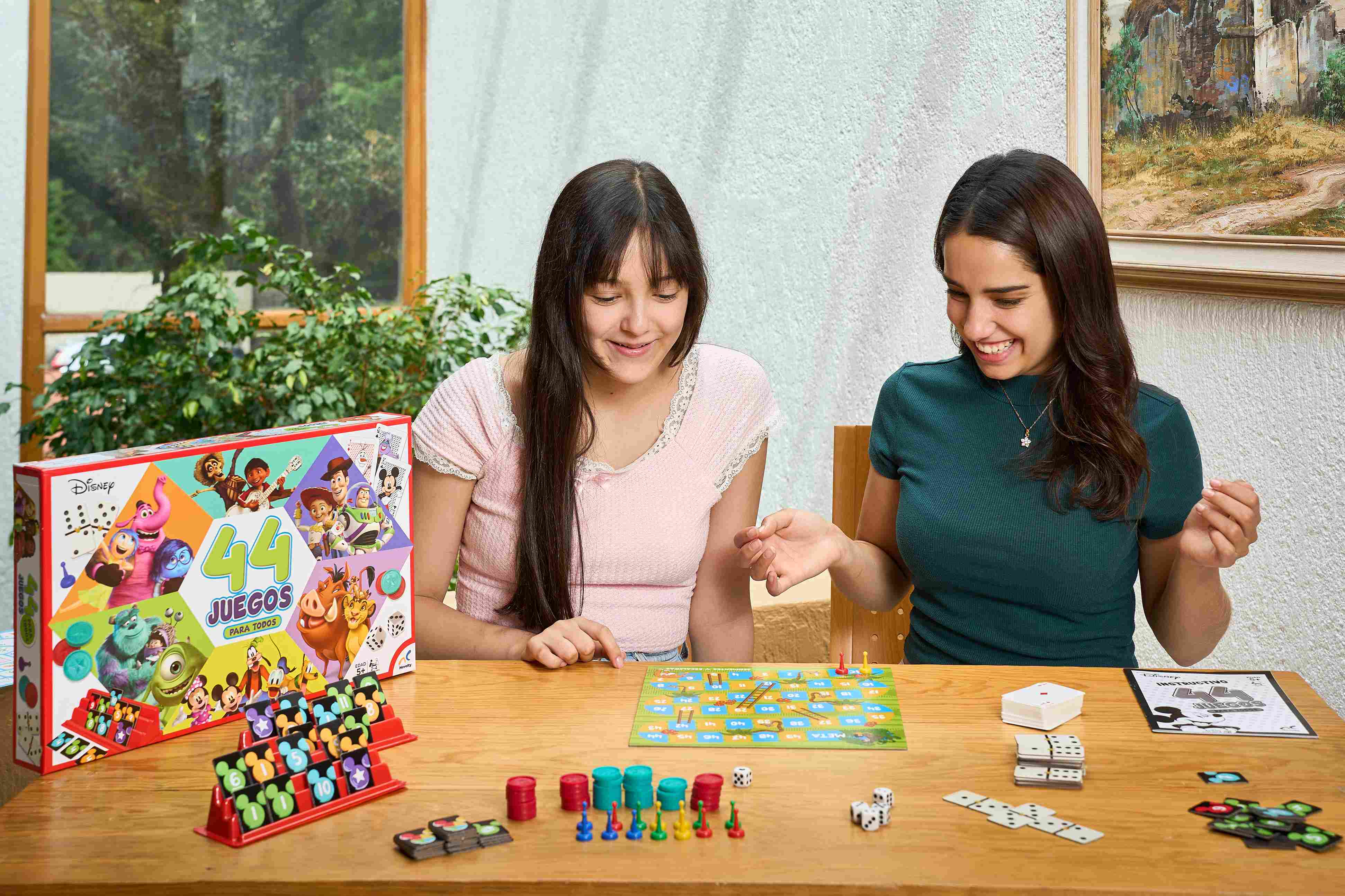 Set 44 Juegos Disney Pixar-  Novelty Corp
