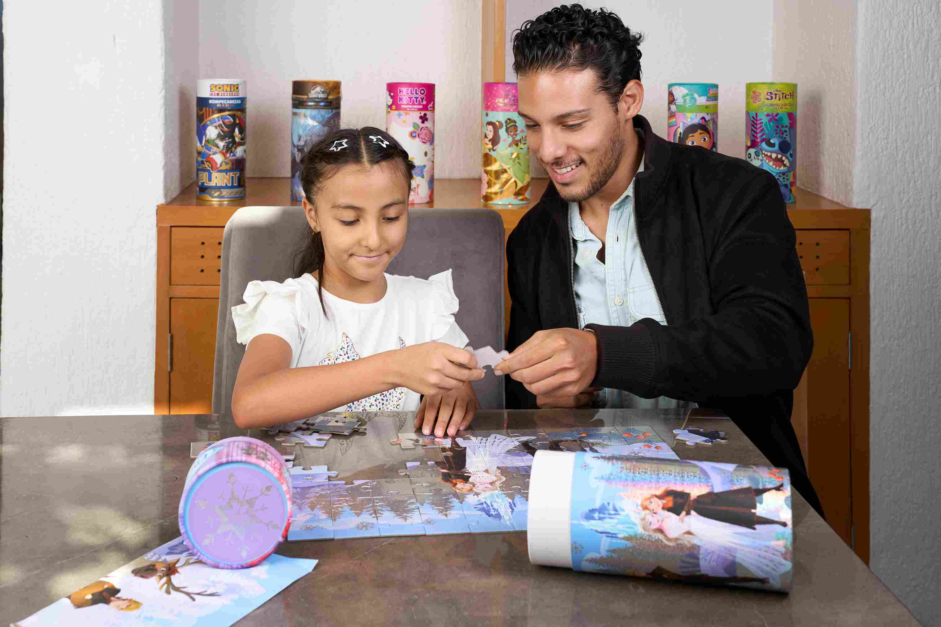Rompecabezas Infantil Frozen Cilindro - Novelty Corp