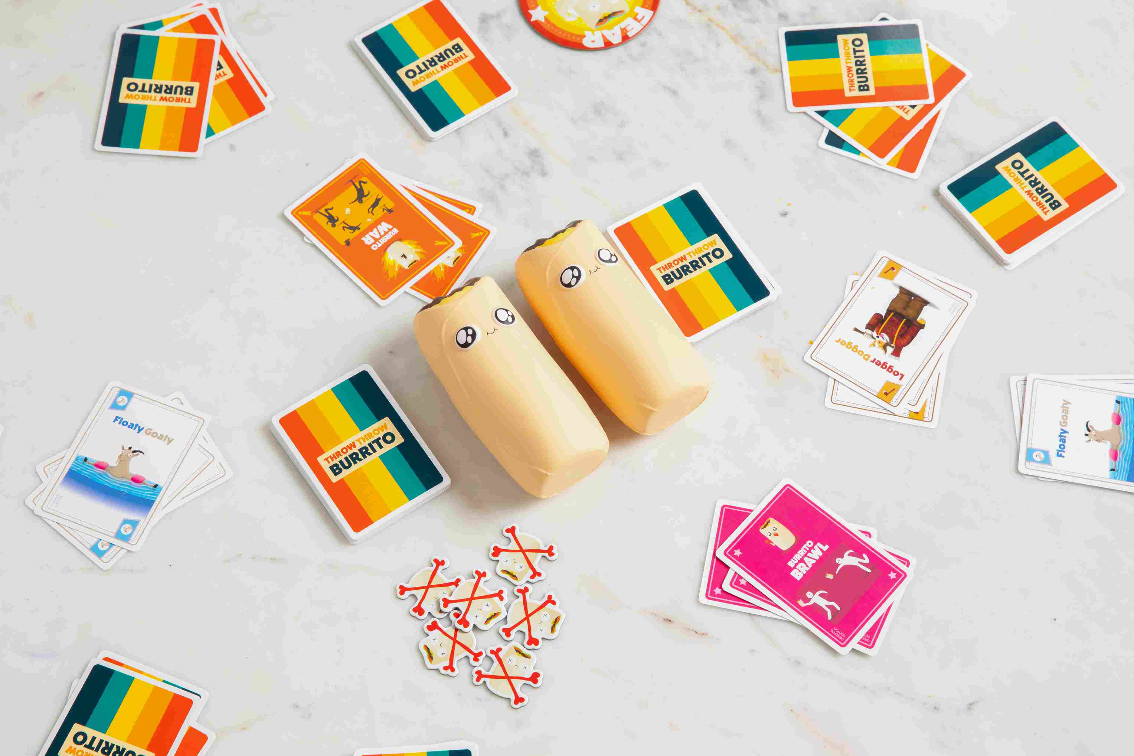 Juego de cartas Exploding Kittens Throw Throw Burrito - Novelty Corp
